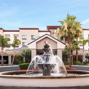https://hilton-garden-inn-phoenix-avondale.scottsdalehotels.org