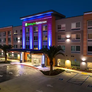 https://holiday-inn-express-suites-hawaiian-gardens-an-ihg-hotel.topanaheimhotels.com